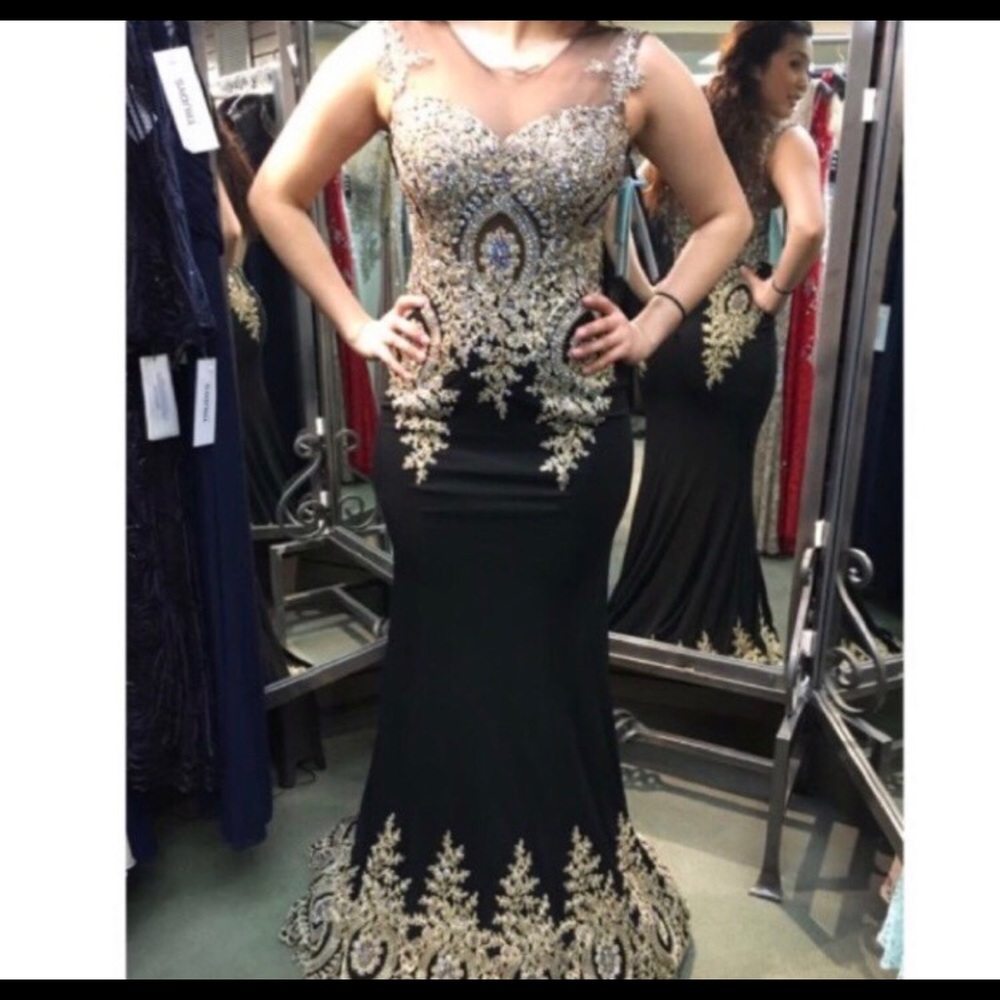 Prom dress